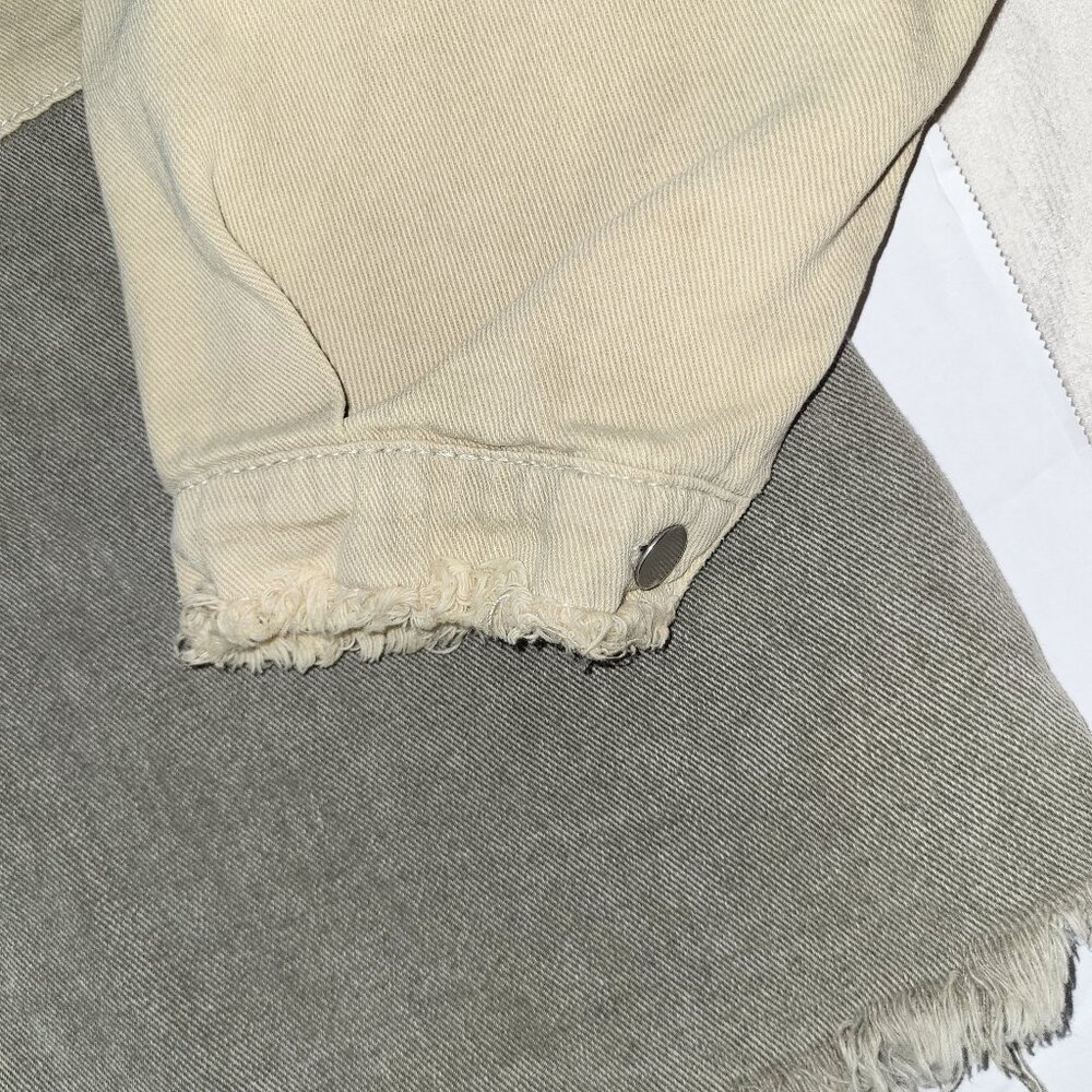 POL Oversized Cotton Patchwork Button Down Shacke… - image 6